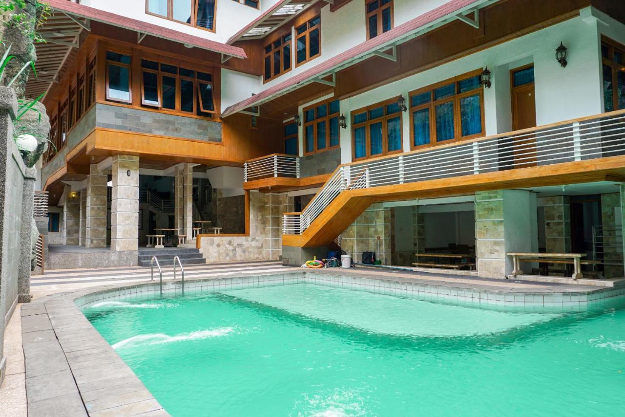 Oyo 1209 Tirtasari Nice Guesthouse Бандунг Экстерьер фото