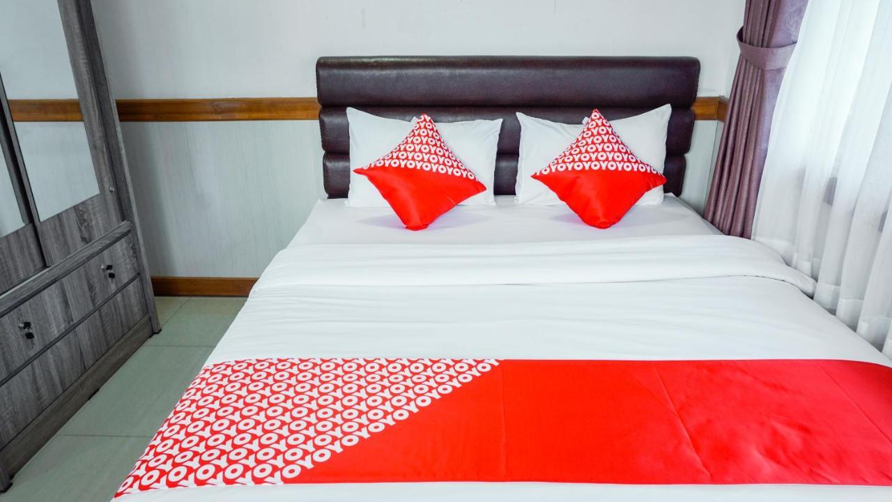 Oyo 1209 Tirtasari Nice Guesthouse Бандунг Экстерьер фото