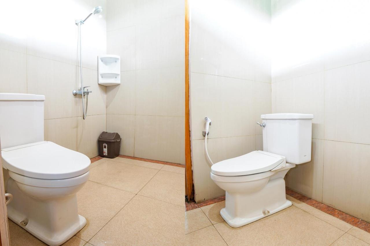 Oyo 1209 Tirtasari Nice Guesthouse Бандунг Экстерьер фото