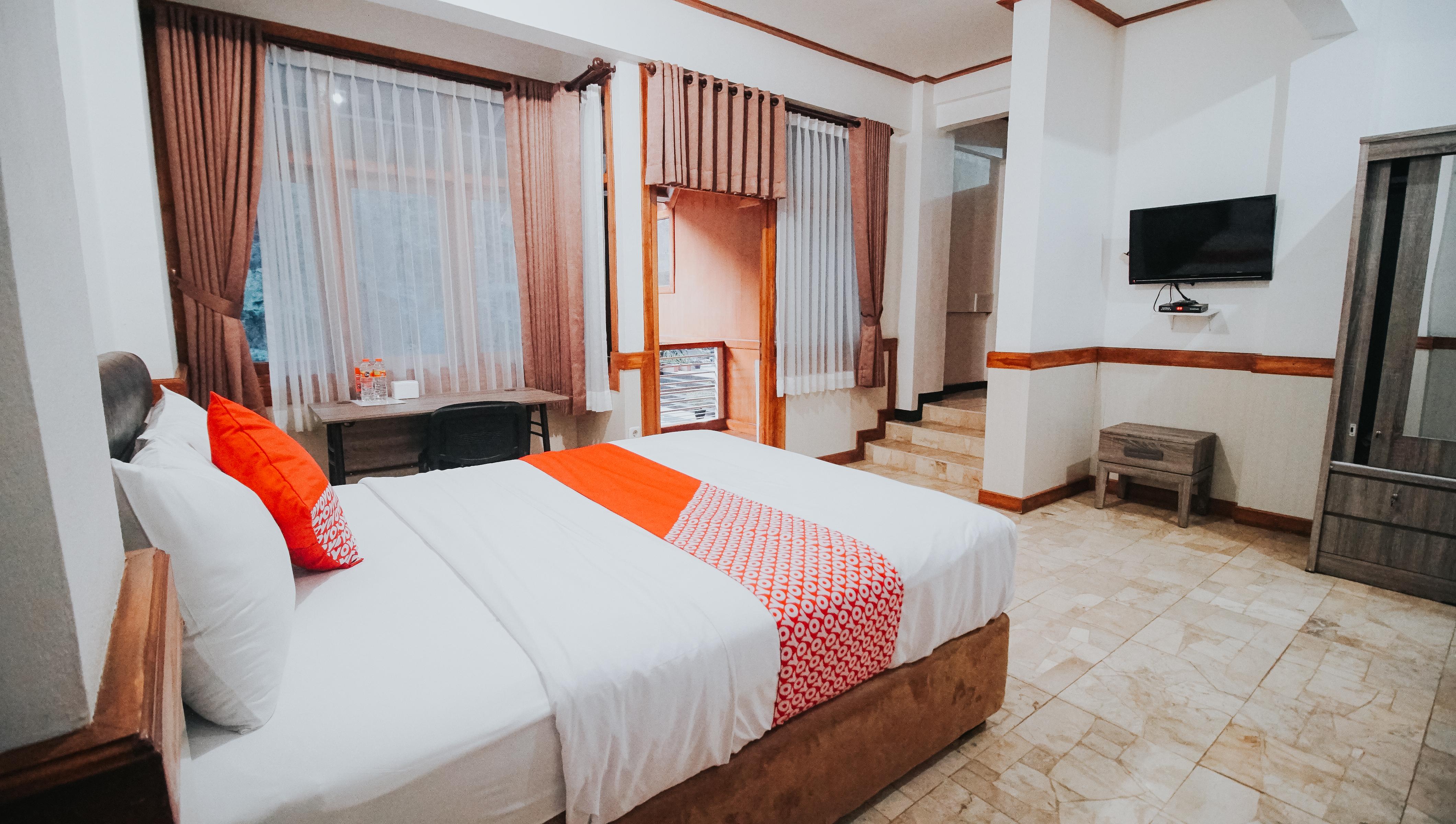 Oyo 1209 Tirtasari Nice Guesthouse Бандунг Экстерьер фото