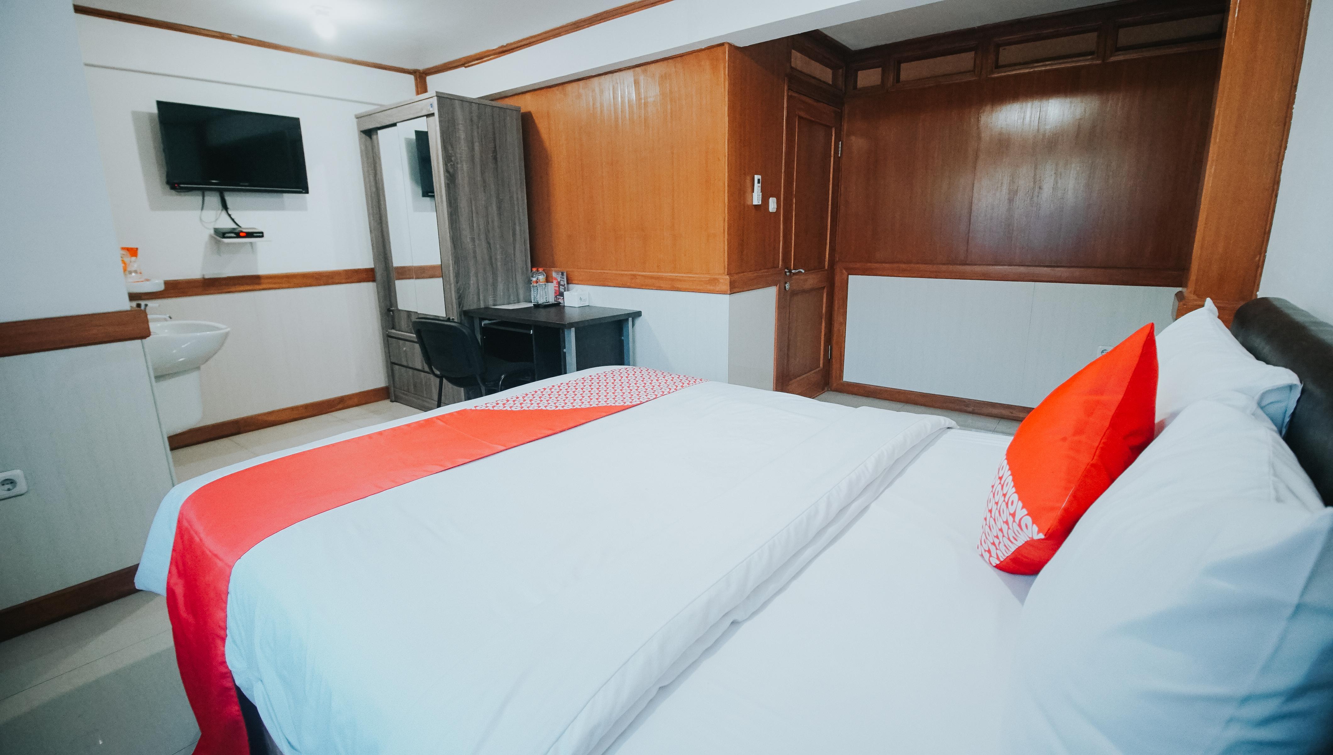 Oyo 1209 Tirtasari Nice Guesthouse Бандунг Экстерьер фото